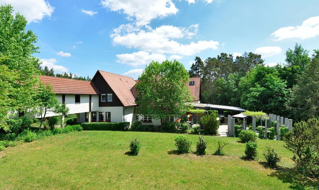 Hotel Sonnenhof Pleinfeld Exterior foto